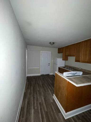 Main picture of 1136 W Chimes St