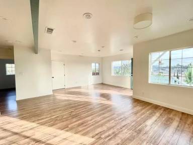 Main picture of 6512 Aldama St
