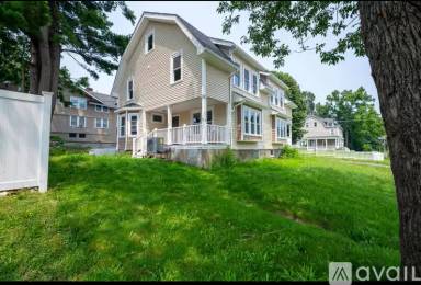 Main picture of 284 Concord St