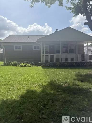 Main picture of 81 Elm St