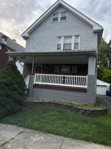 Main picture of 13509 Edgewood Ave