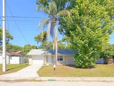Main picture of 15839 Villa Dr