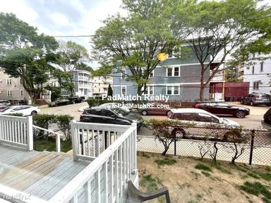 Main picture of 29 Lourdes Ave