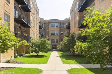 Main picture of 1635 W Farwell Ave