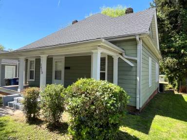 Main picture of 2420 Lomond St