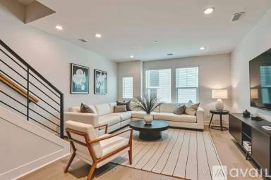 Main picture of 5041 York Park Ln