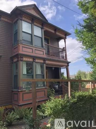 Main picture of 2305 S Norman St