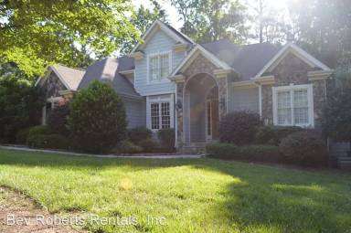 Main picture of 6608 Swallowtail Ln