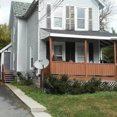 Main picture of 522 Cross St