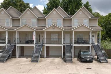 Main picture of 1500 Brightside Dr
