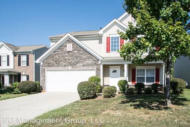 Main picture of 9636 Evanston St NW