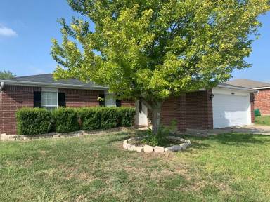 Main picture of 4404 Beach Ball Dr