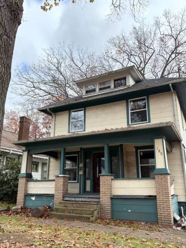 Main picture of 185 S Balch St