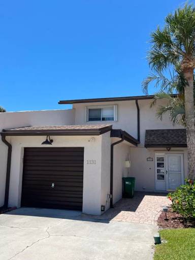 Main picture of 1131 Steven Patrick Ave
