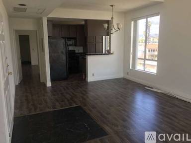 Main picture of 1210 S Sherbourne Dr