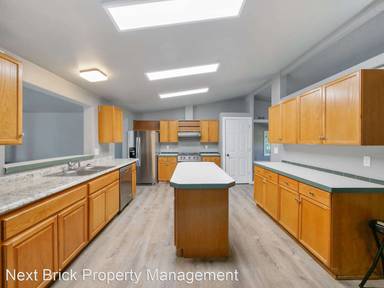 Main picture of 14228 52nd Ave W