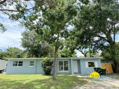 Main picture of 12 Laurie Dr NE