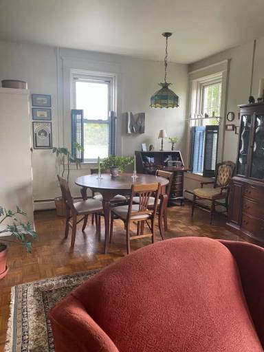 Main picture of 10 Park St