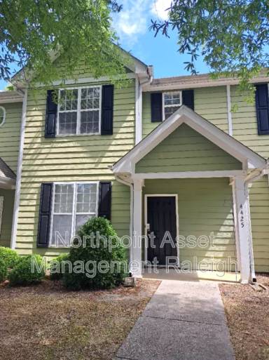 Main picture of 4425 Log Cabin Dr