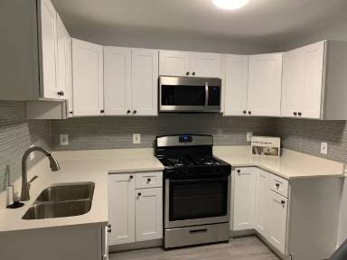 Main picture of 106 N East Ave