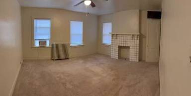 Main picture of 2323 Sherbrook St