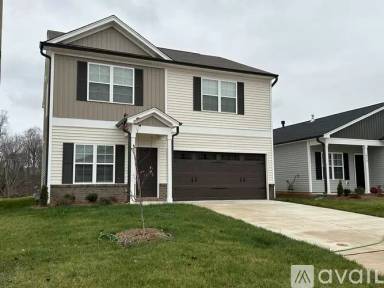 Main picture of 638 Cam Cir