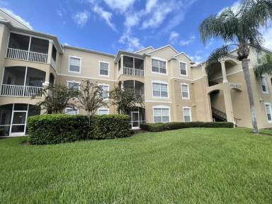 Main picture of 2302 Butterfly Palm Way