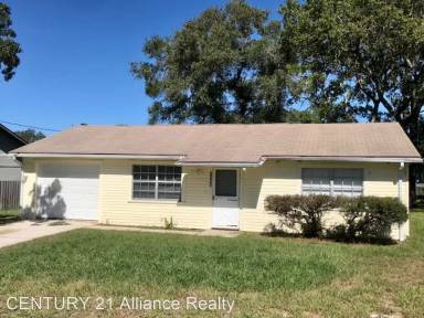 Main picture of 1733 Larkin Rd