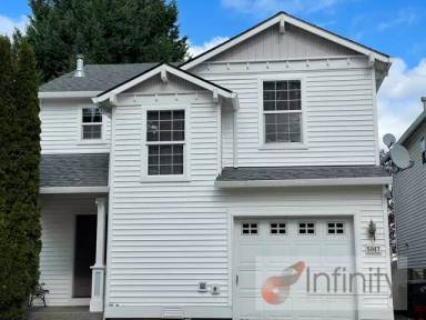 Main picture of 5047 NE Candlewood Pl