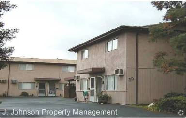 Main picture of 20 E 15th St
