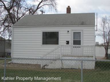 Main picture of 117 E Van Buren St