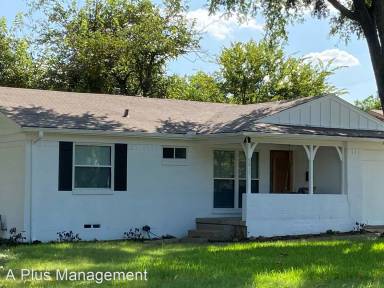 Main picture of 8815 Boundbrook Cir