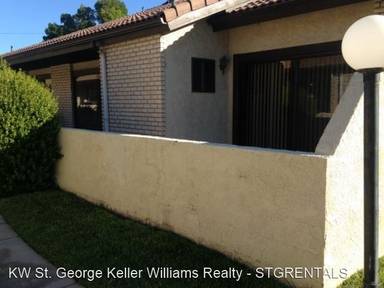 Main picture of Town Oaks