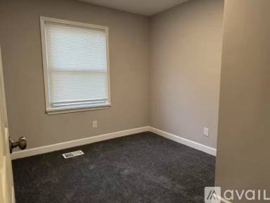 Main picture of 934 Fairburn Rd NW