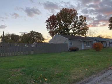 Main picture of 932 43rd Ave