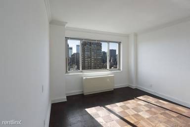 Main picture of 211 East 70th Street Apartments