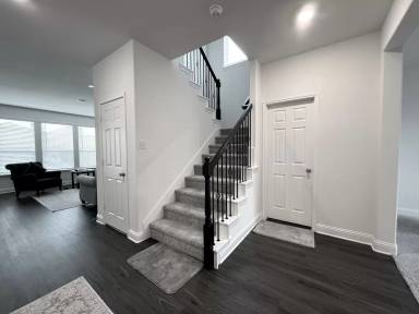 Main picture of 964 Burnett Dr
