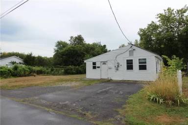 Main picture of 151 Duffy St
