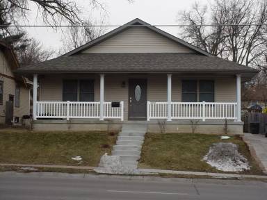 Main picture of 2949 South St