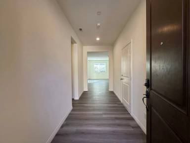 Main picture of 6626 Mogano Dr