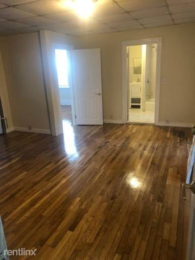 Main picture of 286 Beacon St