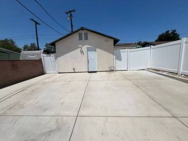 Main picture of 5704 Wisteria Dr