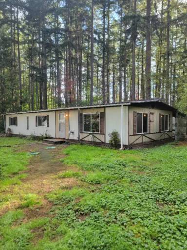 Main picture of 35923 16th Avenue Ct S