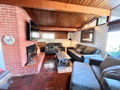 Main picture of 9000 Stanmoor Dr