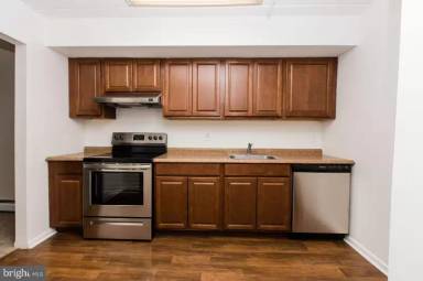 Main picture of Meadowood Condominiums Association