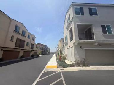 Main picture of 2155 Willow Wisp