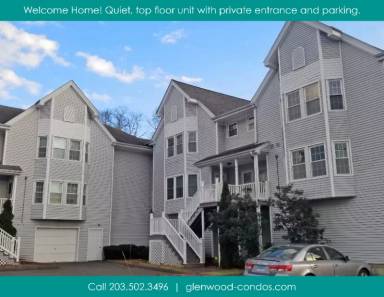 Main picture of 54 Greenview Ln