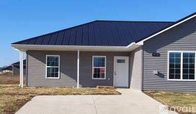 Main picture of 1717 Talon St