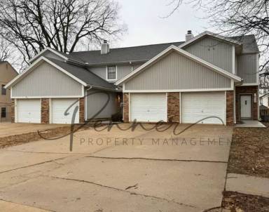 Main picture of 3536 NE Independence Ave