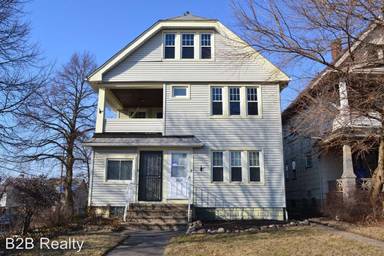Main picture of 8601 Vineyard Ave